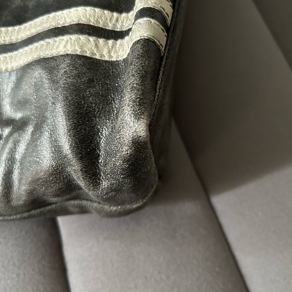 Vintage HARLEY DAVIDSON Black Leather Logo Tote / Messenger Bag / Purse - Picture 9 of 9